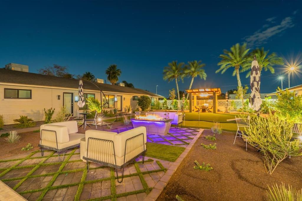 Ash And Ko Aparthotel Phoenix Exterior photo