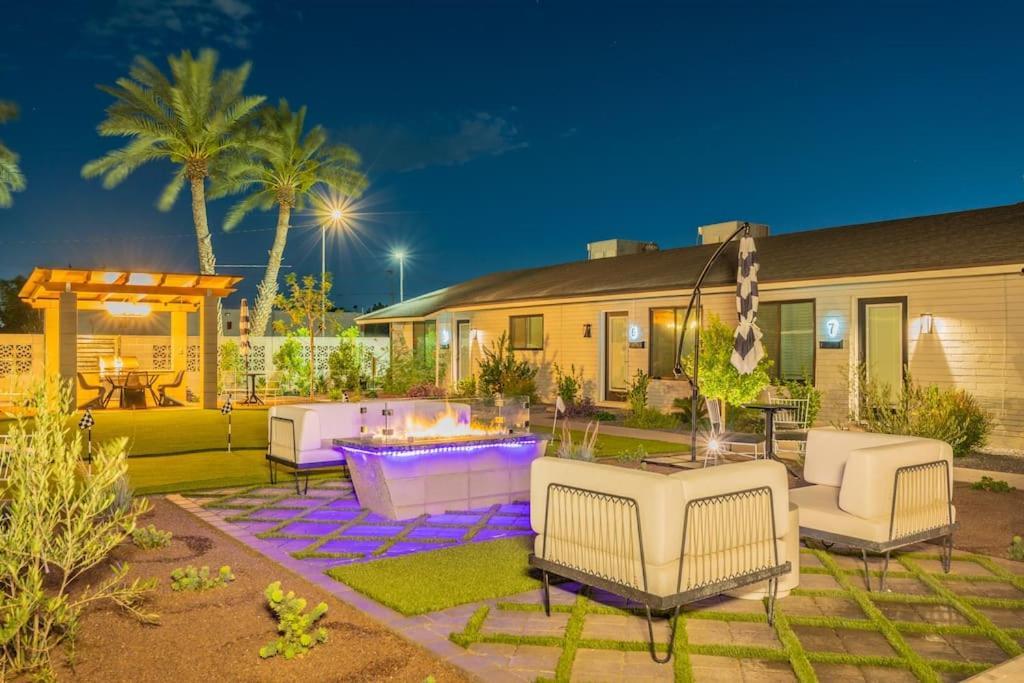 Ash And Ko Aparthotel Phoenix Exterior photo